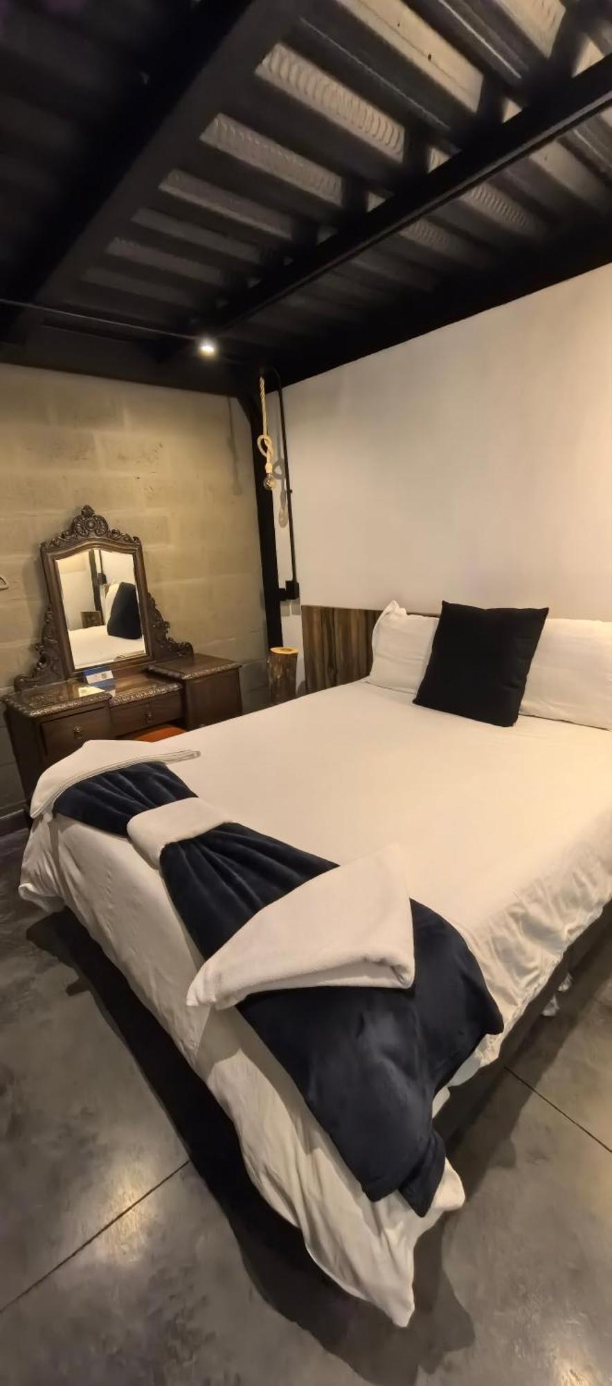 בוגוטה Hotel Quinta Bolivar מראה חיצוני תמונה