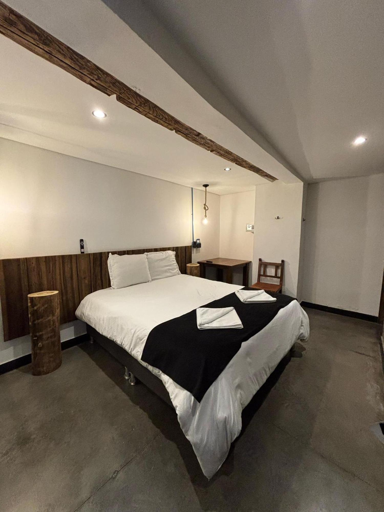 בוגוטה Hotel Quinta Bolivar מראה חיצוני תמונה